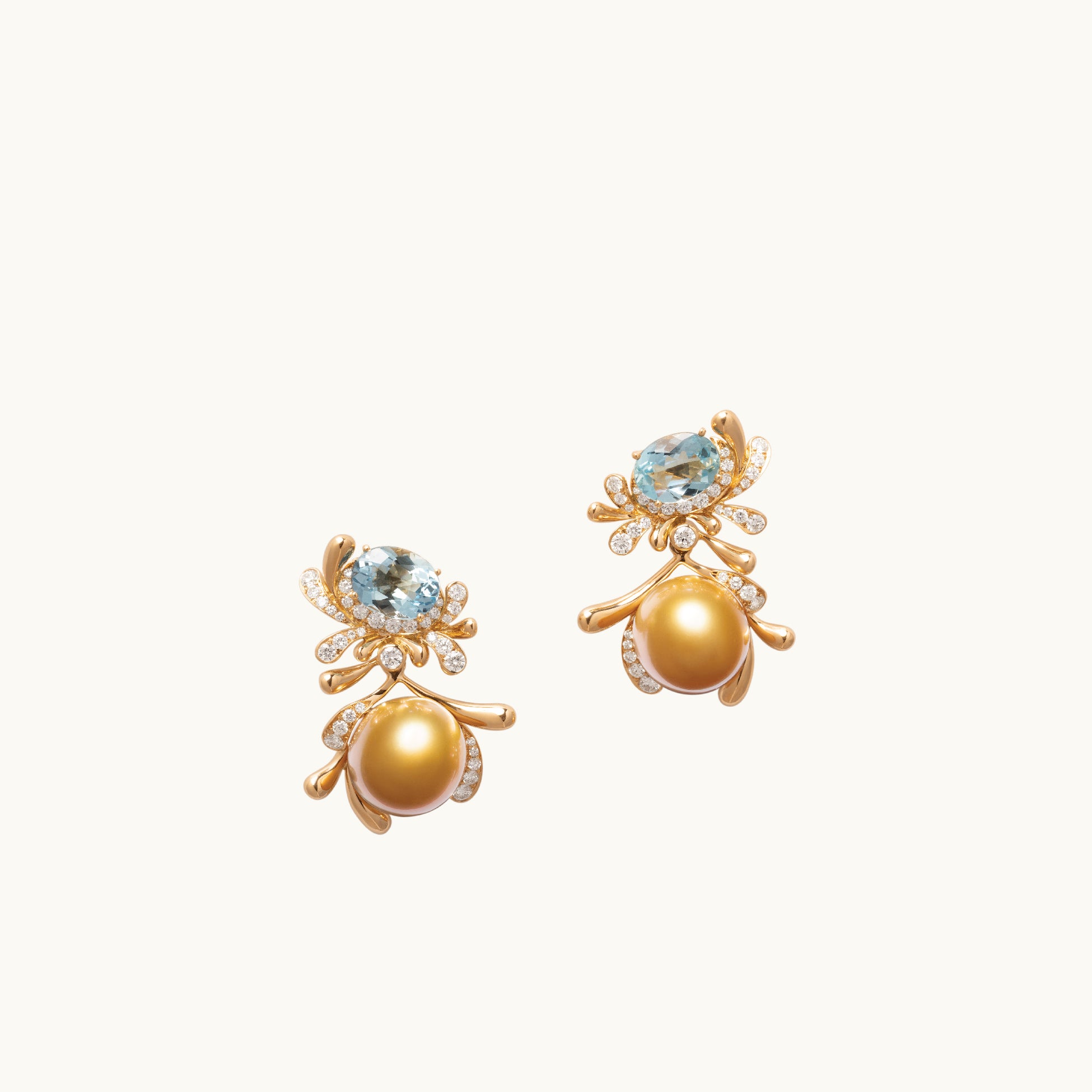 La Mer en Majesté Earrings