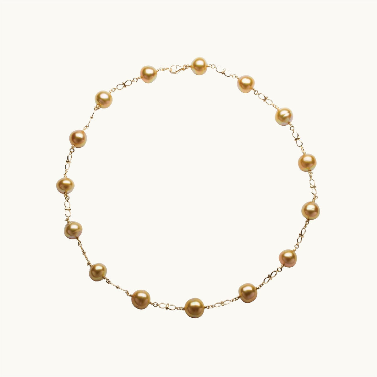 Caravelles Necklace