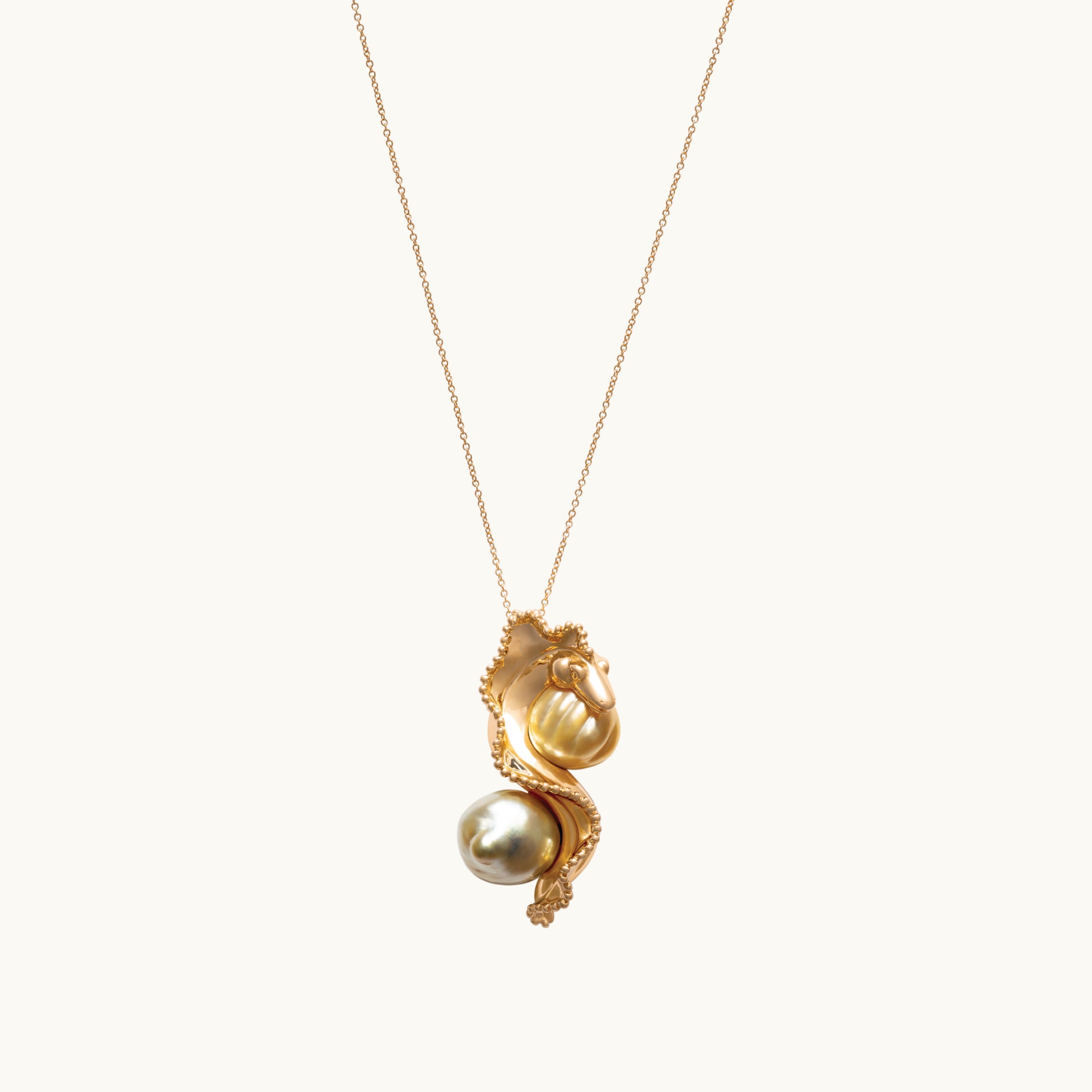 La Mer en Majesté Pendant Brooch